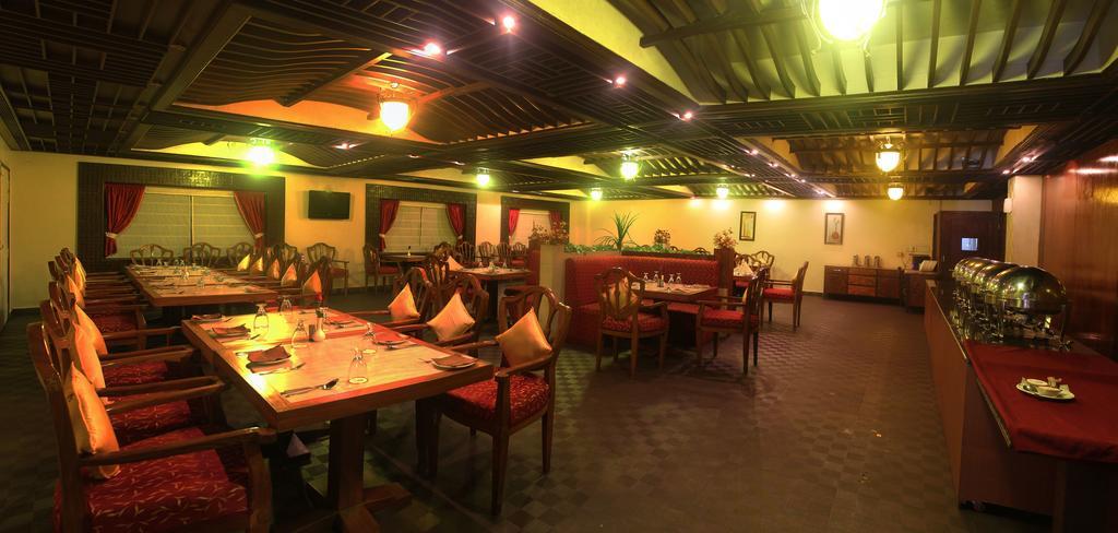 Rāipur Hotel Grand International מראה חיצוני תמונה