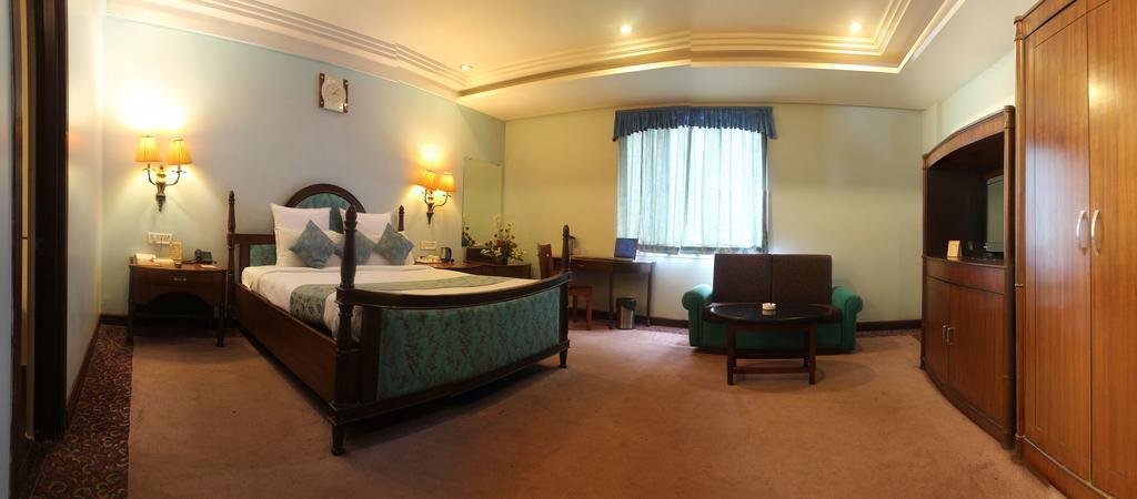 Rāipur Hotel Grand International מראה חיצוני תמונה