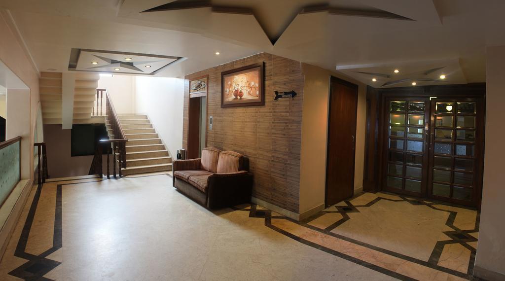 Rāipur Hotel Grand International מראה חיצוני תמונה