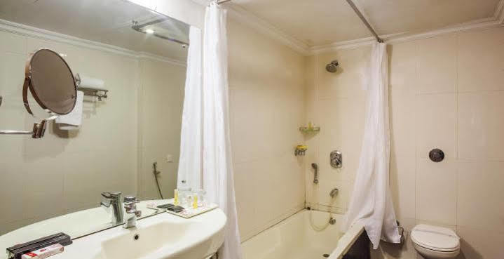 Rāipur Hotel Grand International מראה חיצוני תמונה