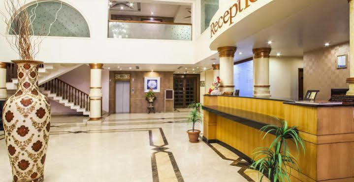 Rāipur Hotel Grand International מראה חיצוני תמונה