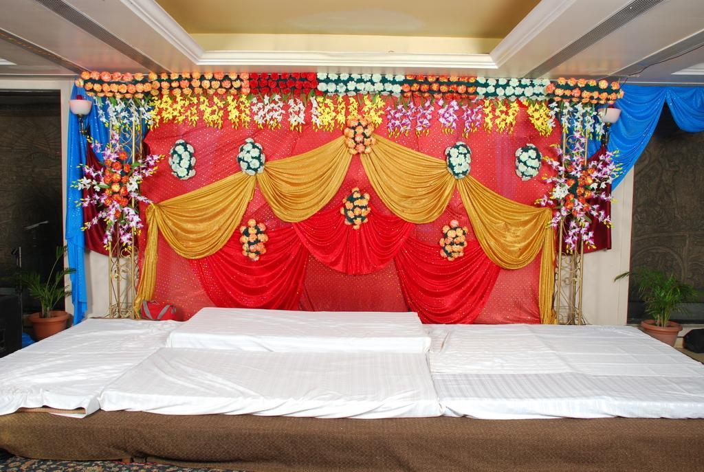 Rāipur Hotel Grand International מראה חיצוני תמונה